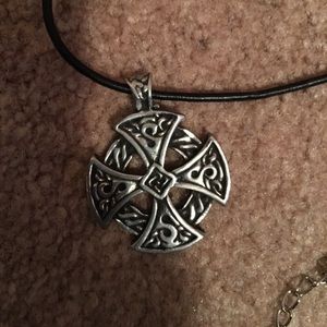 Celtic cross (men’s)